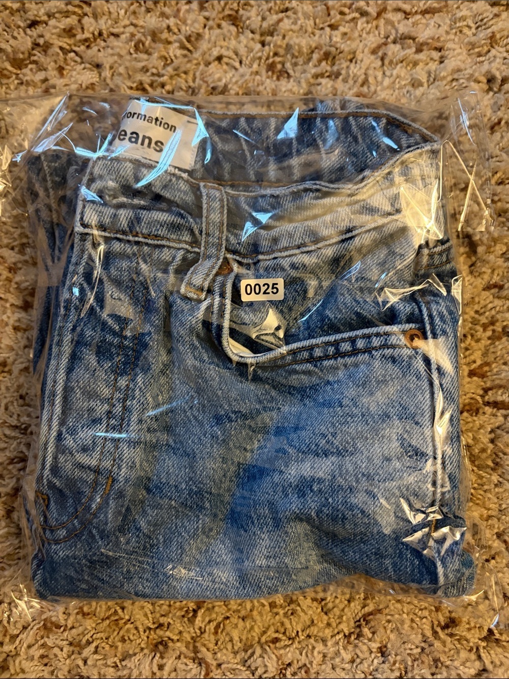 Reformation Classic Blue Jeans size 25 - Picture 6 of 6